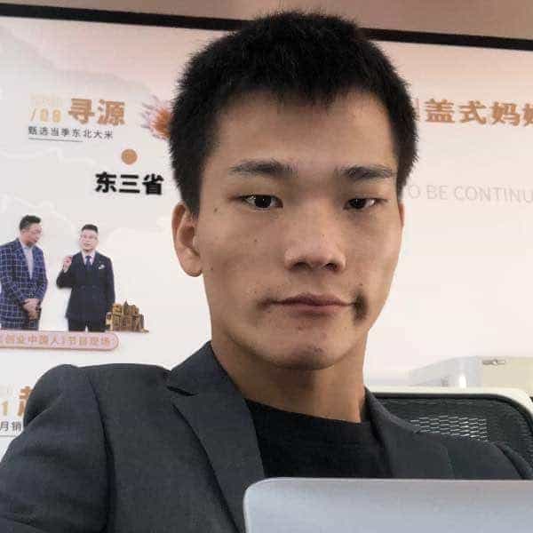 28岁岁湖南单身帅哥 - 郑州吉缘网
