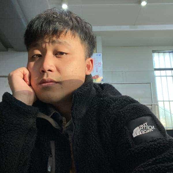 31岁岁湖南单身帅哥 - 郑州吉缘网