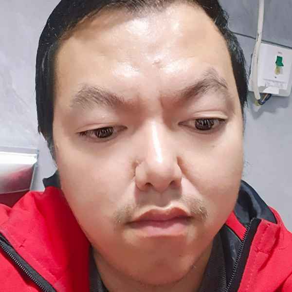 38岁岁江苏单身帅哥 - 郑州吉缘网