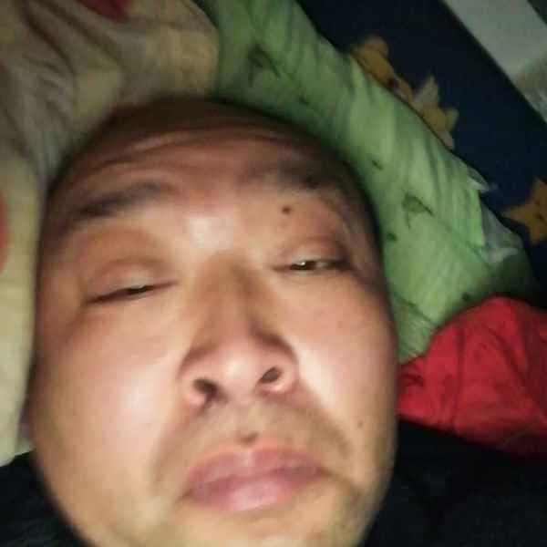 35岁岁湖北单身帅哥 - 郑州吉缘网