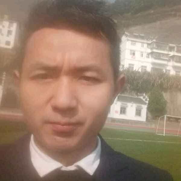 37岁岁湖北单身帅哥 - 郑州吉缘网