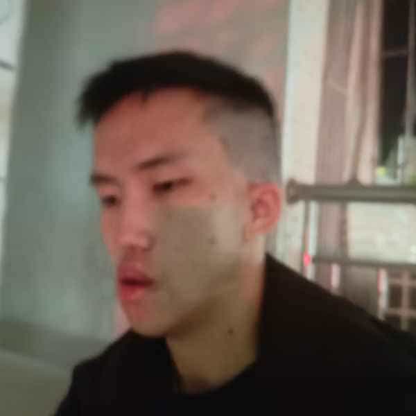 24岁岁广东单身帅哥 - 郑州吉缘网