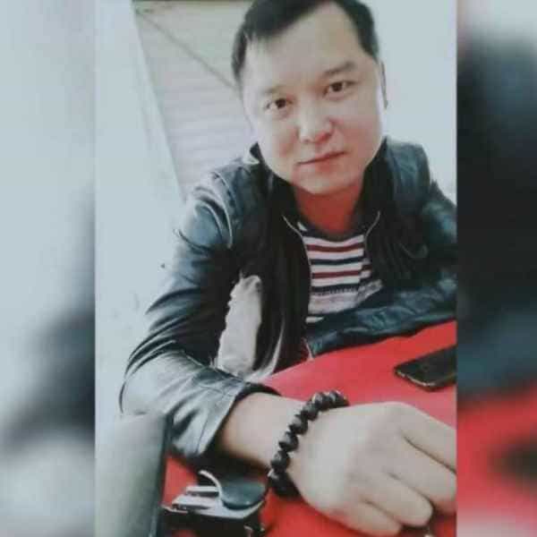 40岁岁湖南单身帅哥 - 郑州吉缘网