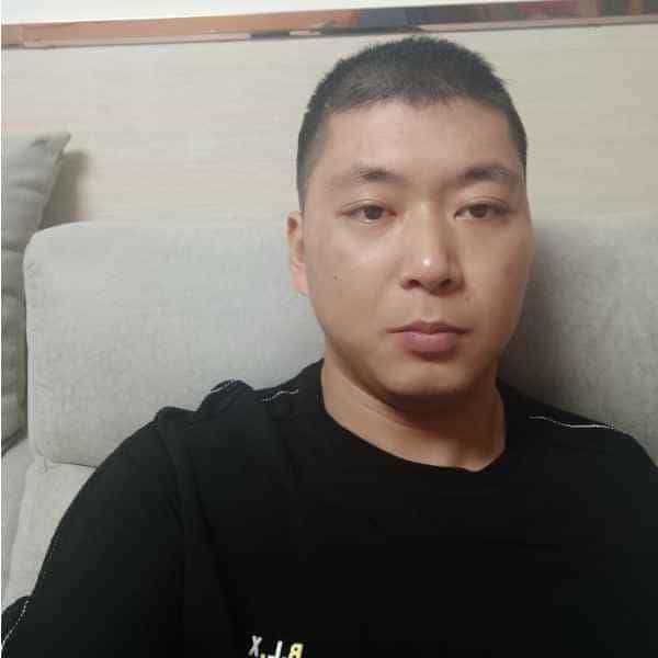 33岁岁江苏单身帅哥 - 郑州吉缘网