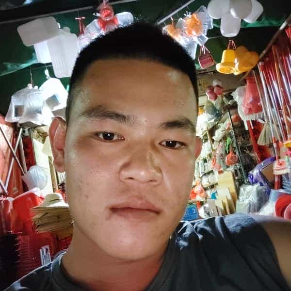 30岁岁广东单身帅哥 - 郑州吉缘网