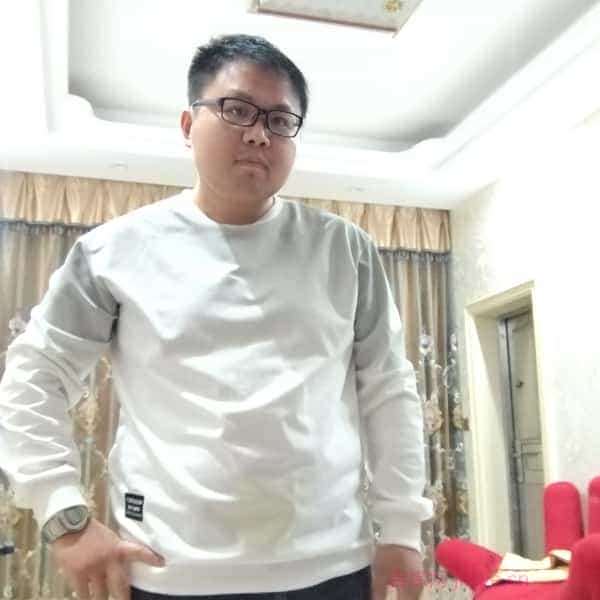 33岁岁江苏单身帅哥 - 郑州吉缘网