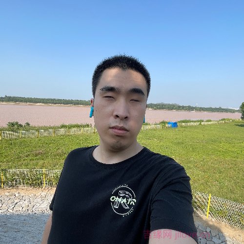 30岁岁山东单身帅哥 - 郑州吉缘网